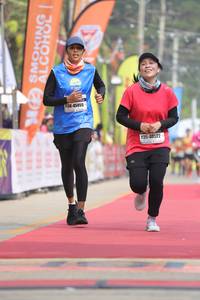 BIB: 45055, 40522
                            <button type="button" onclick="openModal(8213812)" class="btn btn-primary btn-sm float-right btn-popup" data-toggle="modal" data-target=".modal-high-quality">
                        <i class="fas fa-shopping-cart"></i> Add to Cart
                    </button>
                                            <button type="button" onclick="isThisMe(8213812, true)" class="btn btn-success btn-sm float-right btn-popup btn-isme hidden" data-toggle="tooltip" data-placement="bottom" title="นี่คือรูปของคุณใช่ไหม คลิกที่นี่เพื่อเอาเข้าอัลบั้ม">
                        <i class="fas fa-plus"></i> Add to album
                    </button>
                    <button type="button" onclick="isThisMe(8213812, false)" class="btn btn-warning btn-sm float-right btn-popup btn-isnotme hidden">
                        <i class="fas fa-ban"></i> Remove from album
                    </button>